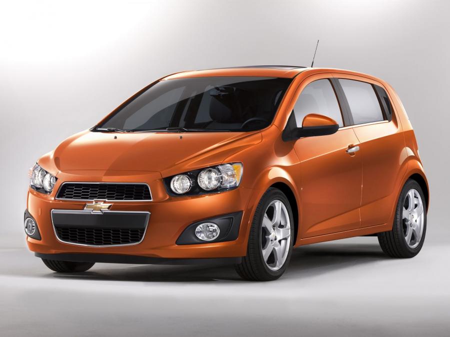  Chevrolet Sonic 5-Door 2011 года  (фото 7 из 11)